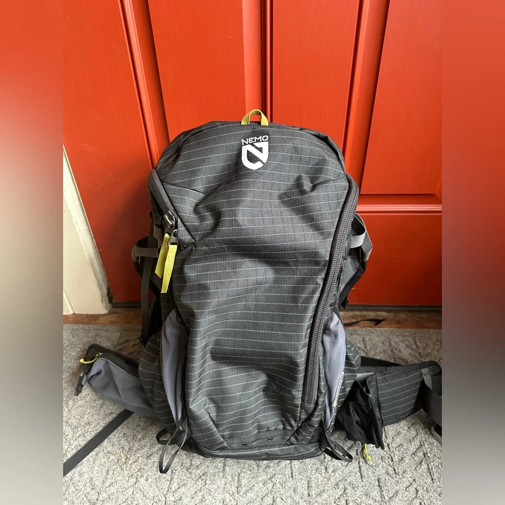 Nemo Persist 30L pack